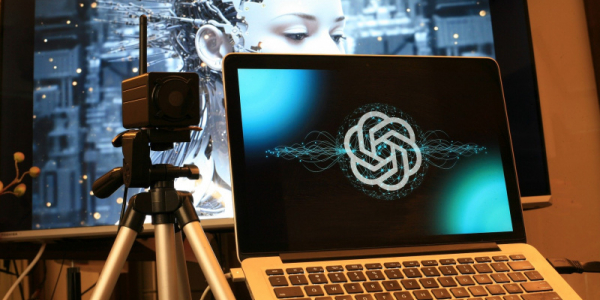 Cambiamento Epocale in ChatGPT: Come Usare il Nuovo ChatGPT Canvas